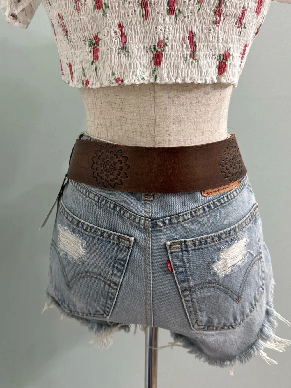 Vintage 70s Tooled Leather Western Belt Boho Hippie Brown